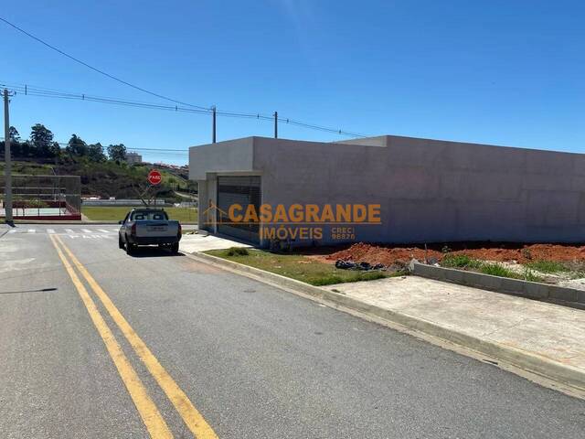 Venda em Portal dos Pássaros - São José dos Campos