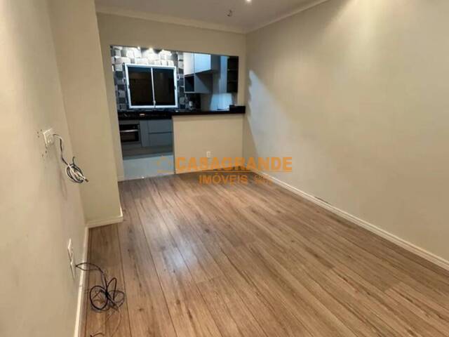 Venda em Condomínio Residencial Campo Belo - São José dos Campos