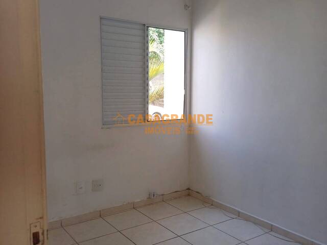 Casa para Venda em São José dos Campos - 5