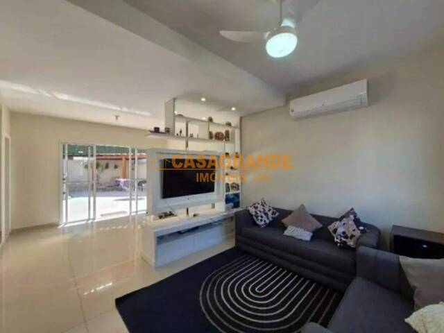 #12388 - Casa para Venda em São José dos Campos - SP - 2