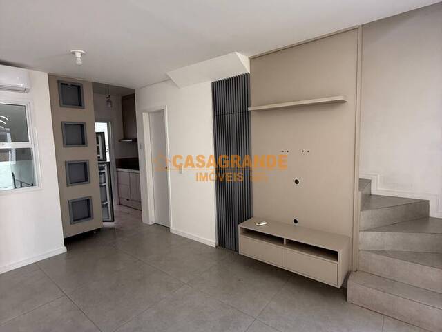 #12396 - Casa para Locação em São José dos Campos - SP - 2