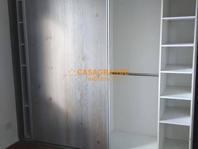 Apartamento para Venda em São José dos Campos - 4