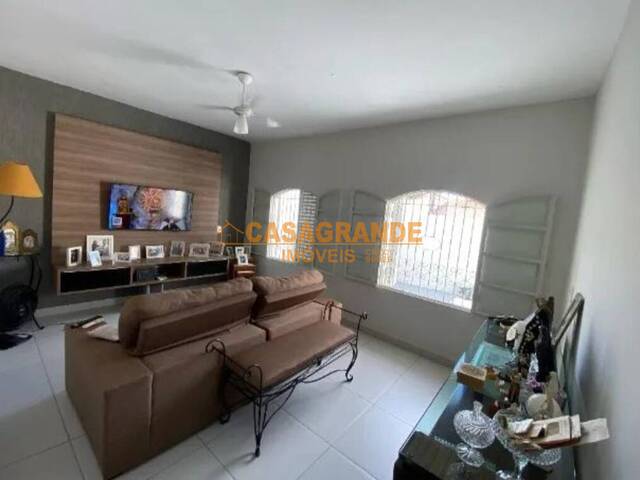 #12447 - Casa para Venda em São José dos Campos - SP - 3