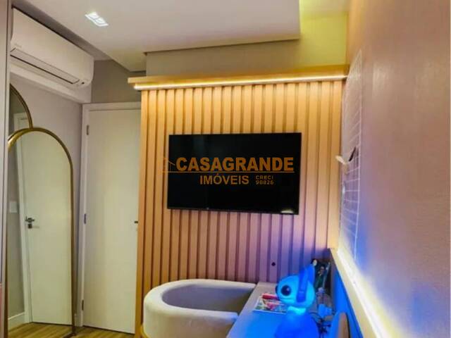 #12445 - Apartamento para Venda em São José dos Campos - SP - 3