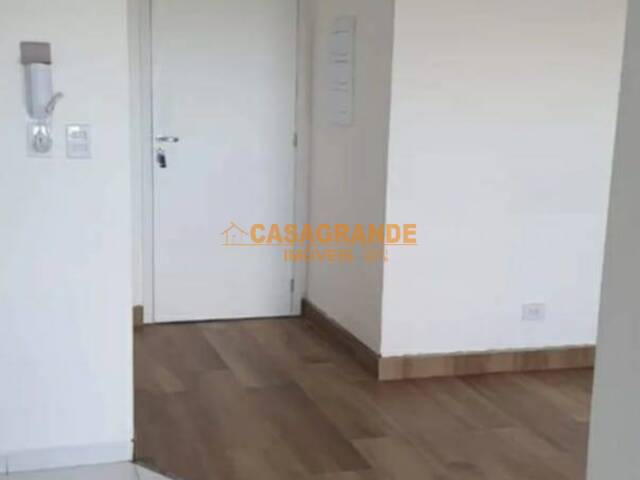 Apartamento para Locação em São José dos Campos - 4