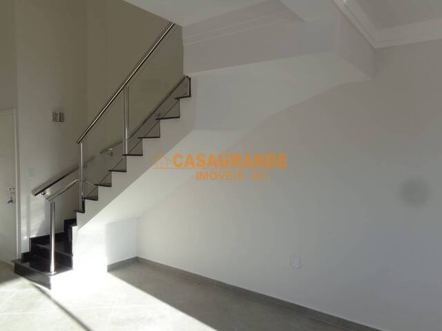 Venda em Conjunto Residencial Trinta e Um de Março - São José dos Campos