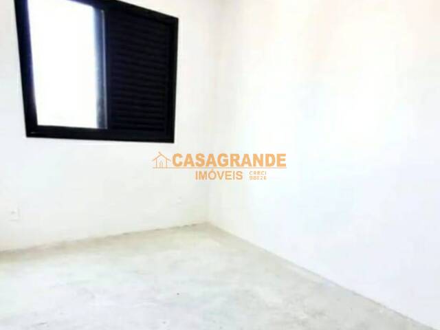 Apartamento para Venda em São José dos Campos - 5