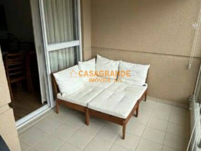 Apartamento para Venda em São José dos Campos - 4