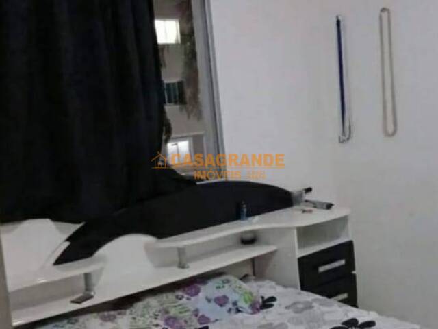 Apartamento para Venda em São José dos Campos - 5