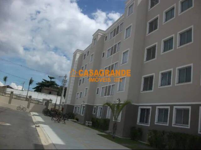 Apartamento para Venda em São José dos Campos - 2