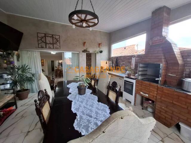 #12530 - Casa para Venda em São José dos Campos - SP - 2