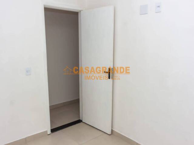#12536 - Apartamento para Venda em São José dos Campos - SP - 2