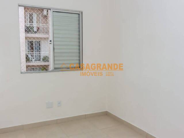 Apartamento para Venda em São José dos Campos - 4