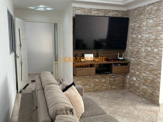 #12552 - Casa para Venda em Jacareí - SP - 2