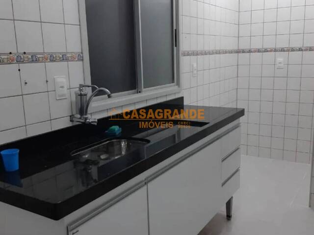 Venda em Jardim Oriente - São José dos Campos