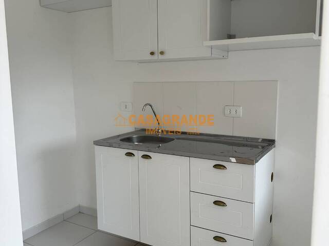 #12579 - Casa para Venda em Jacareí - SP - 3