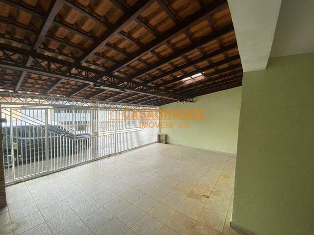 #12600 - Casa para Venda em Jacareí - SP - 2