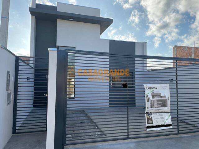 #12607 - Casa para Venda em Jacareí - SP - 1