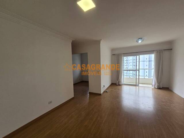 Apartamento para Locação em São José dos Campos - 4