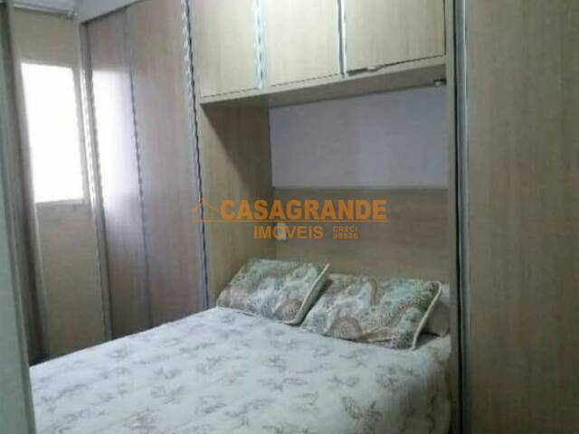 Apartamento para Venda em São José dos Campos - 4