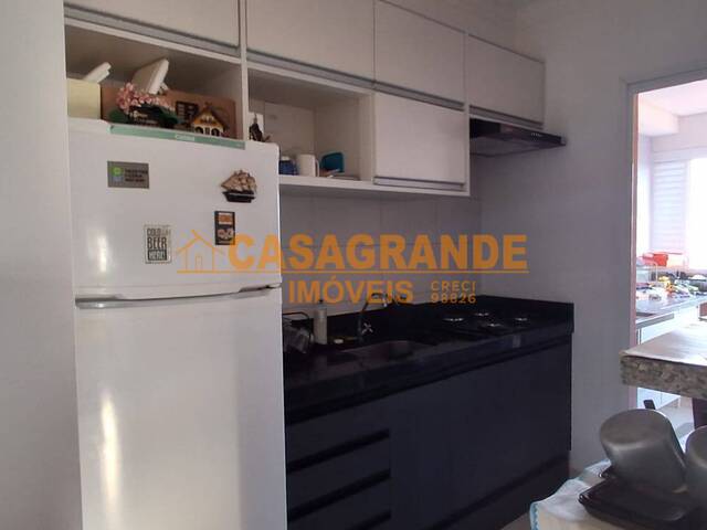 Apartamento para Venda em São José dos Campos - 4