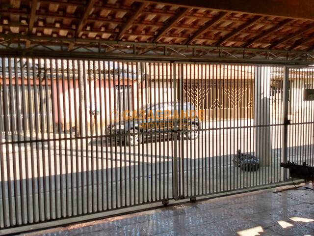 Casa para Venda em São José dos Campos - 2