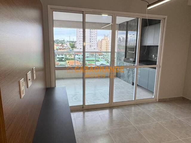 #12632 - Apartamento para Venda em Jacareí - SP - 3