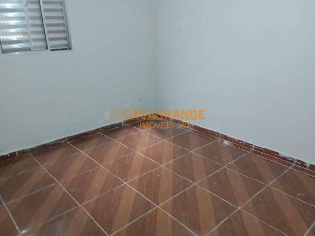 Casa para Locação em São José dos Campos - 4