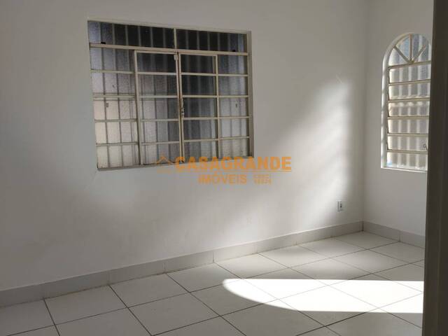 #12646 - Casa para Locação em São José dos Campos - SP - 2