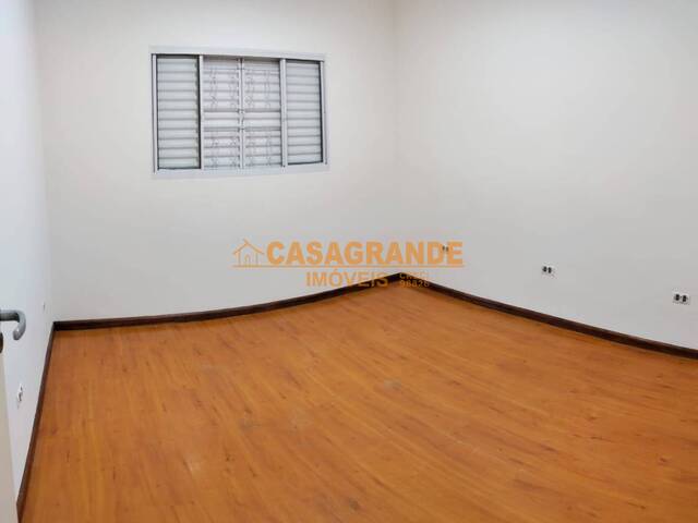 #12648 - Casa para Venda em São José dos Campos - SP - 3