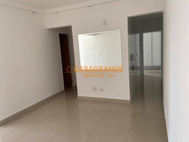 Apartamento para Locação em São José dos Campos - 4