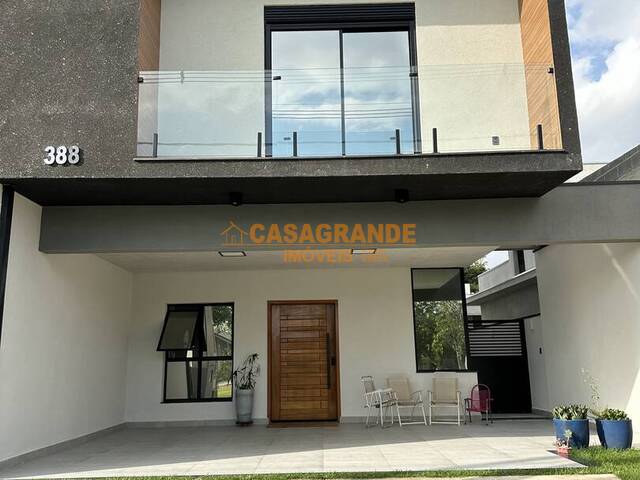#12673 - Casa para Venda em Jacareí - SP - 1