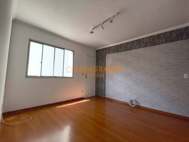 #12696 - Apartamento para Venda em São José dos Campos - SP - 3