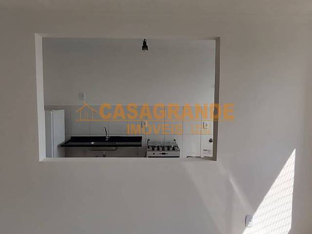Apartamento para Venda em São José dos Campos - 4