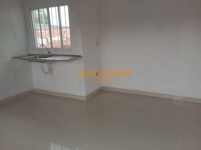 Casa para Venda em São José dos Campos - 5