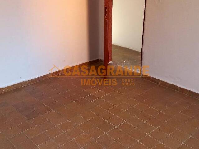 Casa para Venda em São José dos Campos - 5