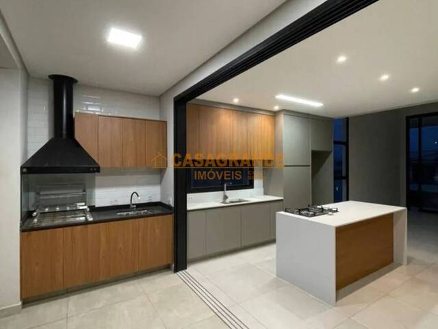 #12729 - Casa para Venda em São José dos Campos - SP - 2
