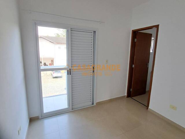 #12731 - Casa para Venda em São José dos Campos - SP - 3