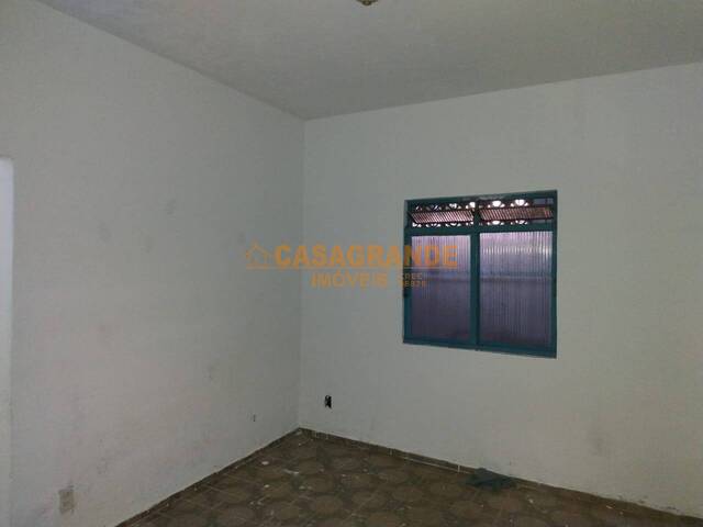 Casa para Venda em São José dos Campos - 5