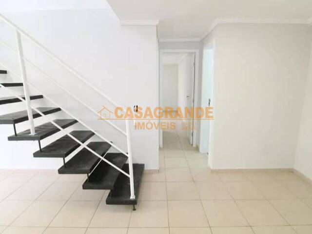 Apartamento para Locação em São José dos Campos - 4