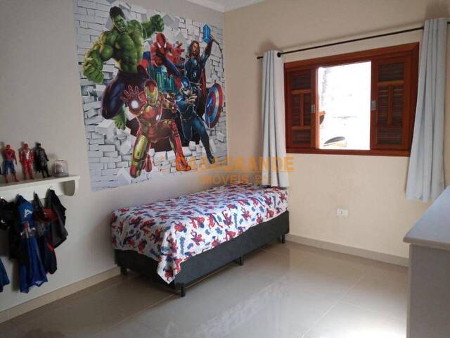 Casa para Venda em São José dos Campos - 5