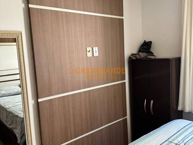 Apartamento para Venda em São José dos Campos - 5