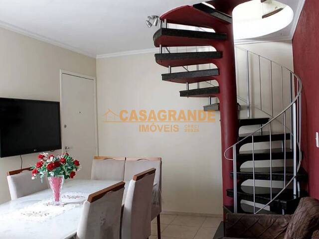 Apartamento para Venda em São José dos Campos - 2