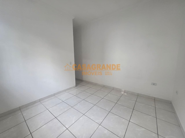 Casa para Locação em São José dos Campos - 4