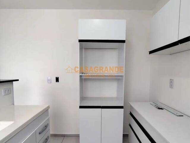 Apartamento para Venda em Jacareí - 4