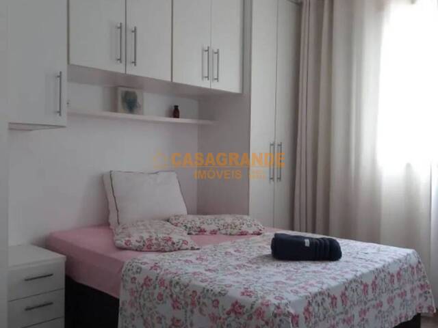 Apartamento para Venda em São José dos Campos - 5