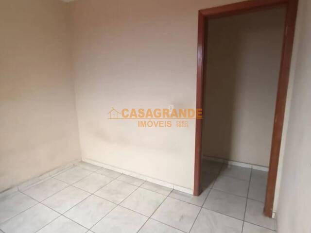 #12777 - Casa para Venda em São José dos Campos - SP - 2