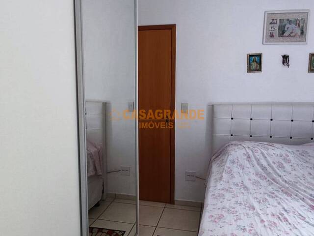 Apartamento para Venda em São José dos Campos - 5