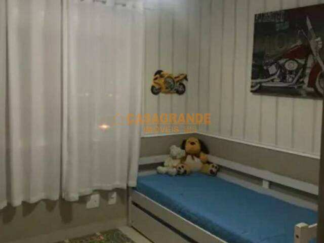Apartamento para Venda em São José dos Campos - 5