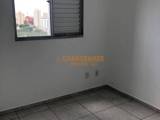 #12819 - Apartamento para Venda em São José dos Campos - SP - 3